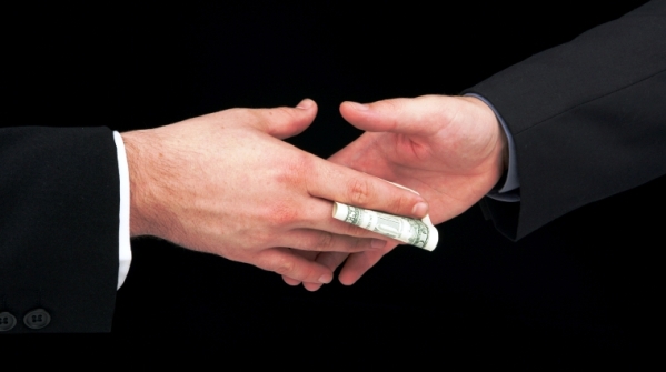 La corruzione e l’irregolarità mettono in difficoltà le imprese virtuose, rappresentando un problema cronico del nostro settore La corruzione e l’irregolarità mettono in difficoltà le imprese virtuose, rappresentando un problema cronico del nostro settore