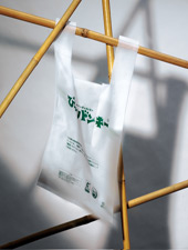 In vigore da subito le sanzioni per chi vende buste non compostabili In vigore da subito le sanzioni per chi vende buste non compostabili
