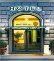 image_hotel_exterior_entrance_ piccola