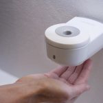 lessau no touch dispenser