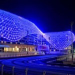 principale-YAS_Hotel_lights_up_with_LEDs_